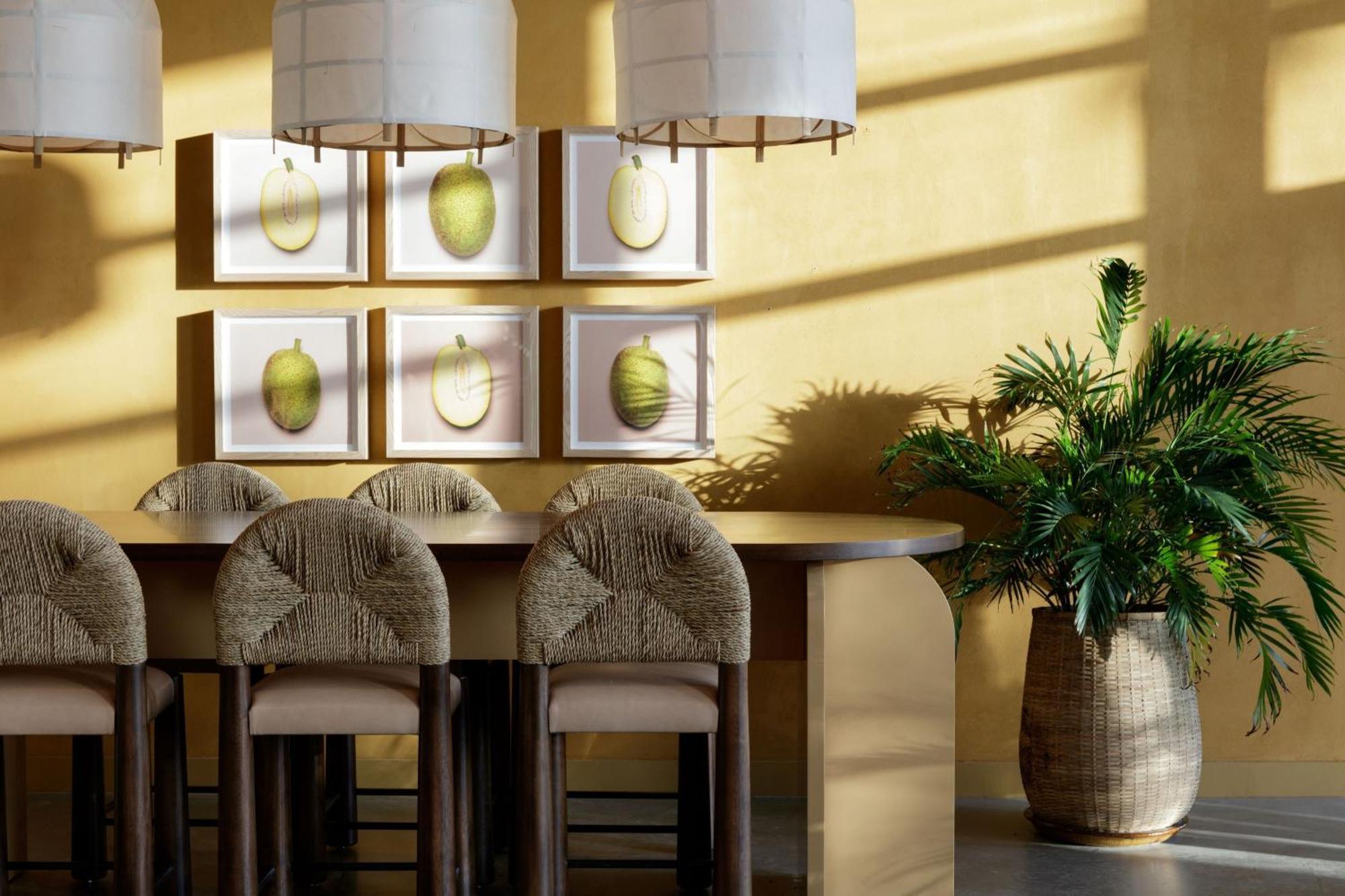 Hotel Indigo Grand Cayman By Ihg West Bay Εξωτερικό φωτογραφία