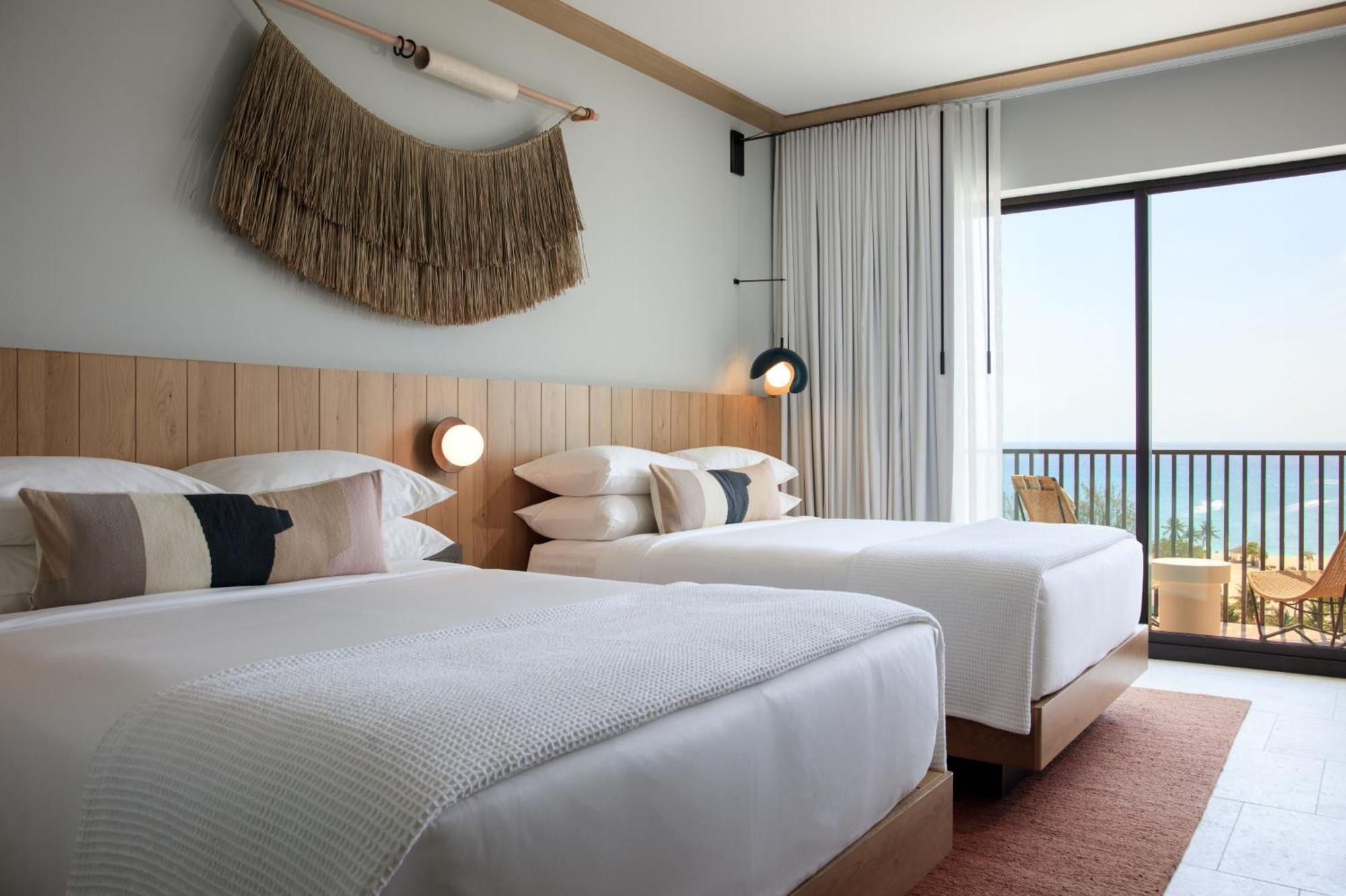 Hotel Indigo Grand Cayman By Ihg West Bay Εξωτερικό φωτογραφία